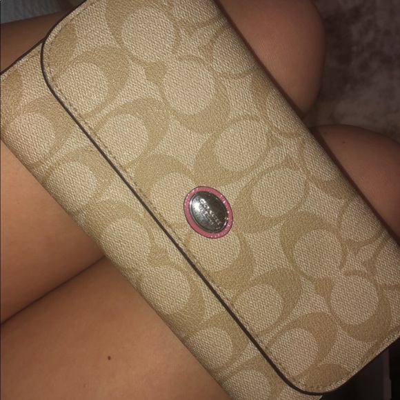 Coach wallet - Picture 1 of 1